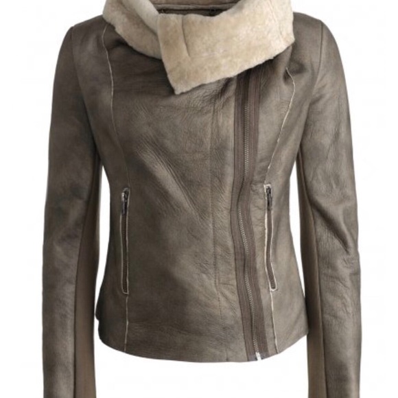 Muubaa Shearling Coat Jacket S/M - Picture 2 of 3